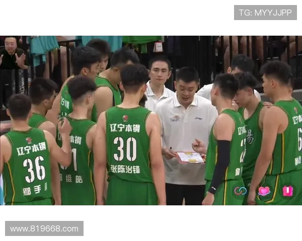 武汉篮球队荣登全国篮球团队协作排行榜第三名展现出色团队精神与实力